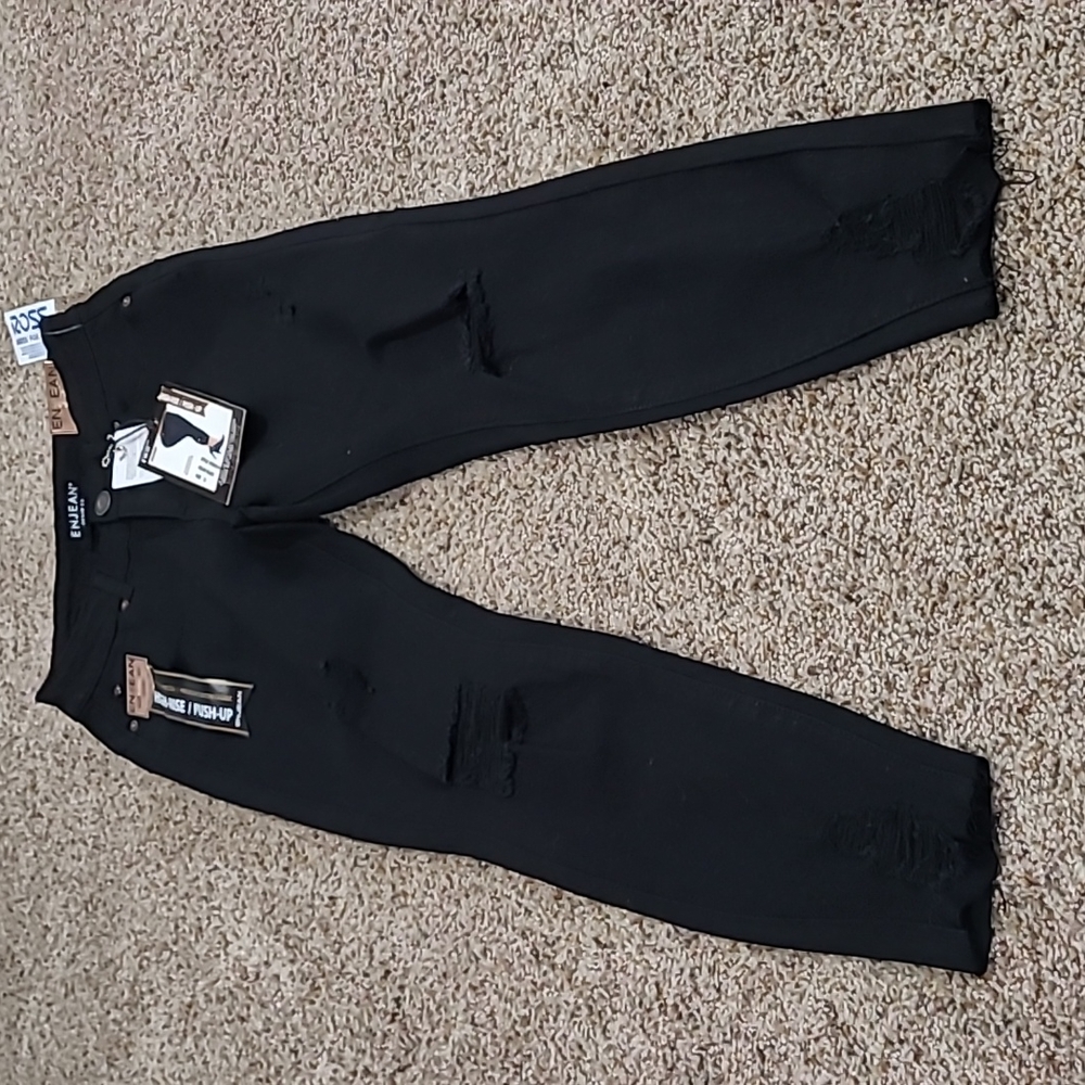Juniors Distressed Jeans